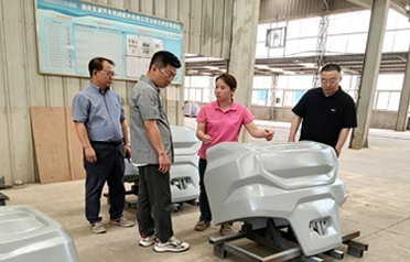 Why Did a South Korean Manufacturer Conduct an On-Site Inspection of Zunhua Shengjian Prosperity’s Counterweight Casting Production Line? A New Chapter in Cross-Border Industrial Collaboration Begins.
